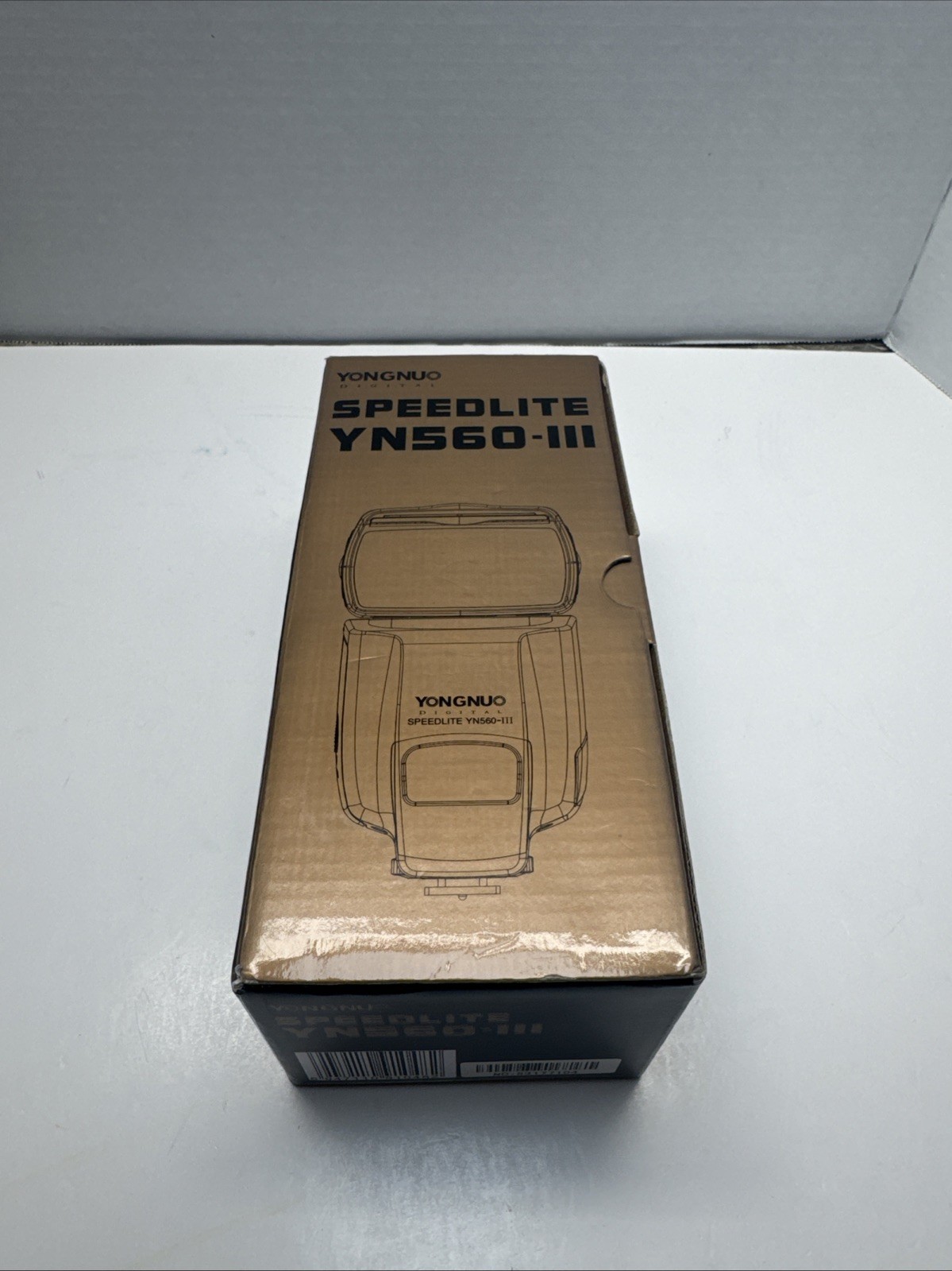 Yong-Nuo YN560-III Universal Multi-Power Flash In Soft Case With Box Parts