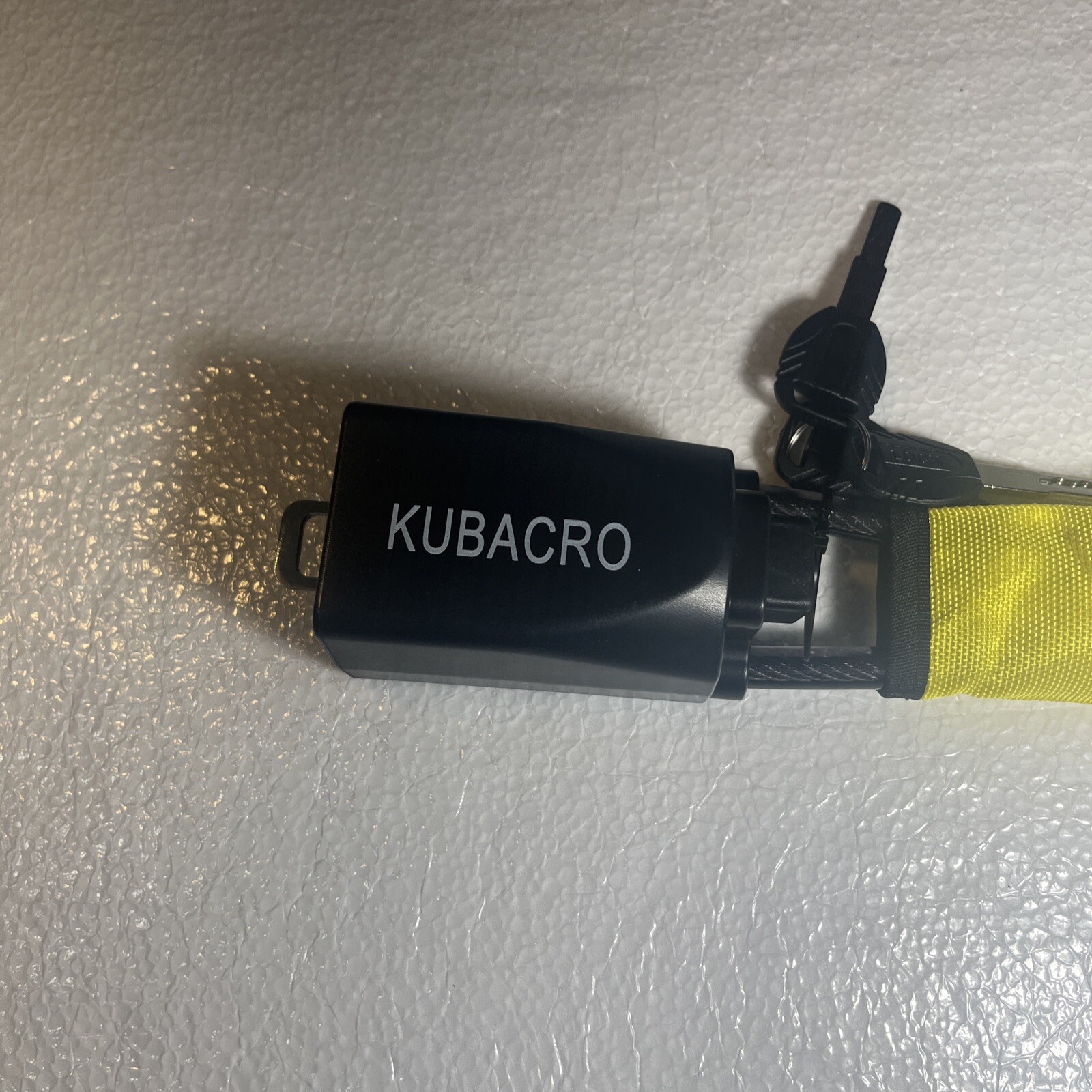 KUBACRO Car Security Steering Lock Anti Theft Car Security + 3 Keyes