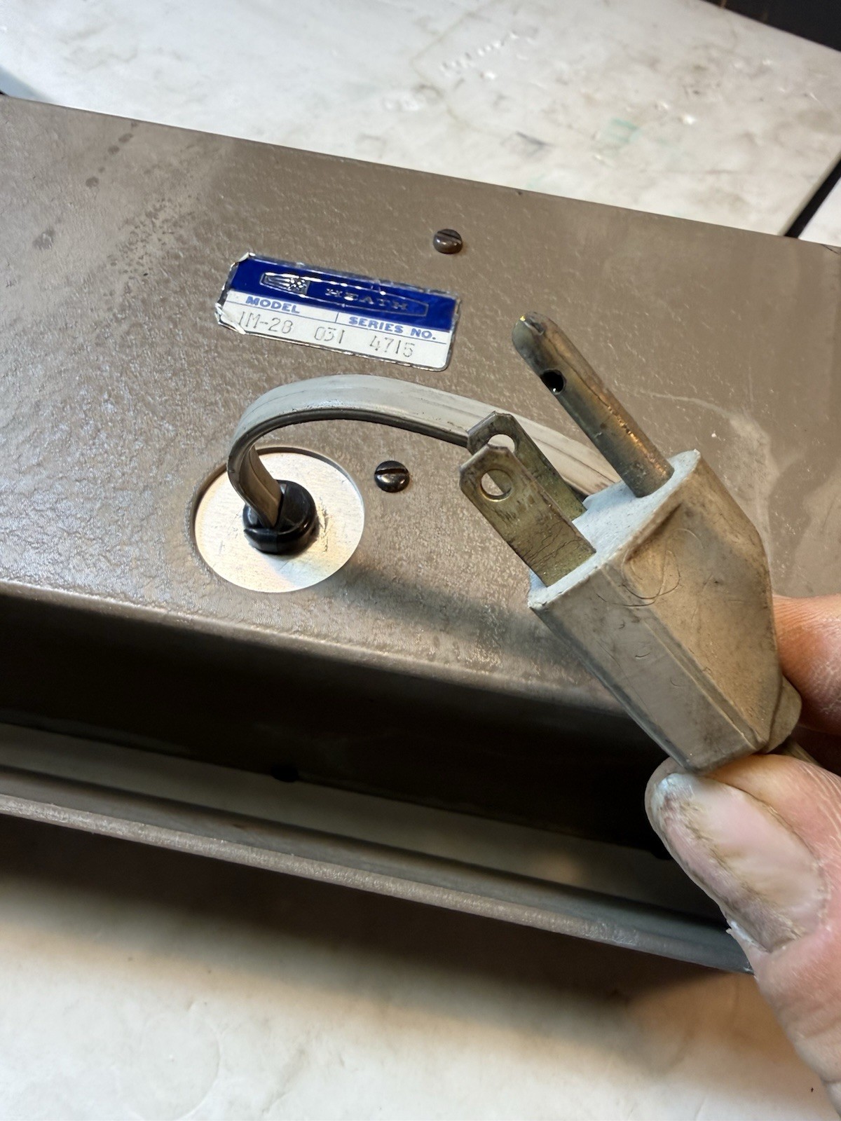 HEATHKIT IM-28 VTVM Vacuum Tube Voltmeter
