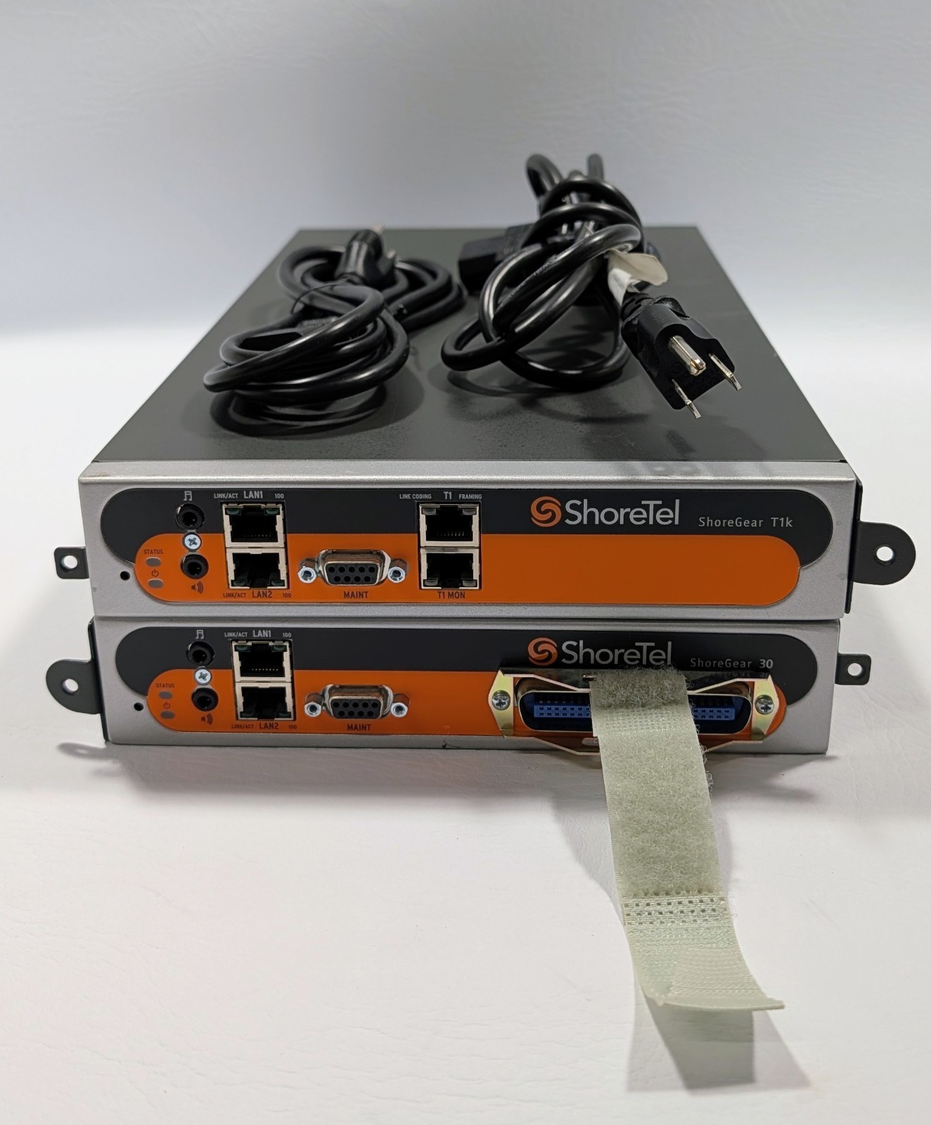 ShoreTel ShoreGear Set (1) SG-T1K 600-1069-10 & (1) SG-30 600-1071-10 w/Power AC
