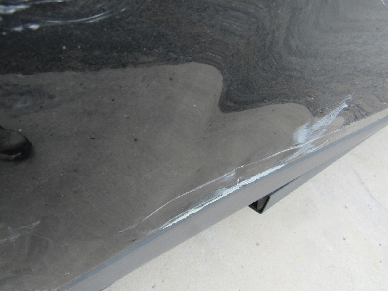 TRAX 2018 Glove Box 1059765