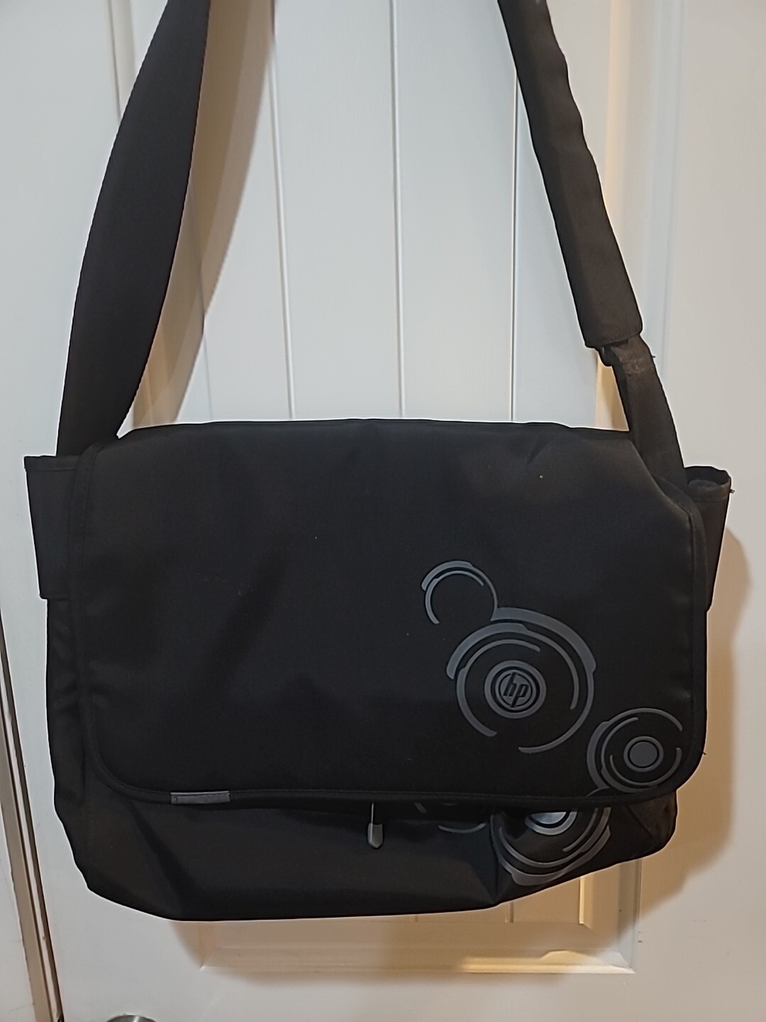 Hewlett Packard 16" Urban Messenger Bag Multi Pocket With Heavy Adj Strap Black