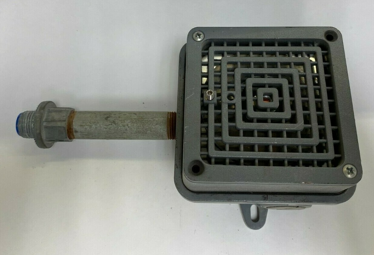 FEDERAL VIBRATONE HORN SERIES B1 WITH PIPE