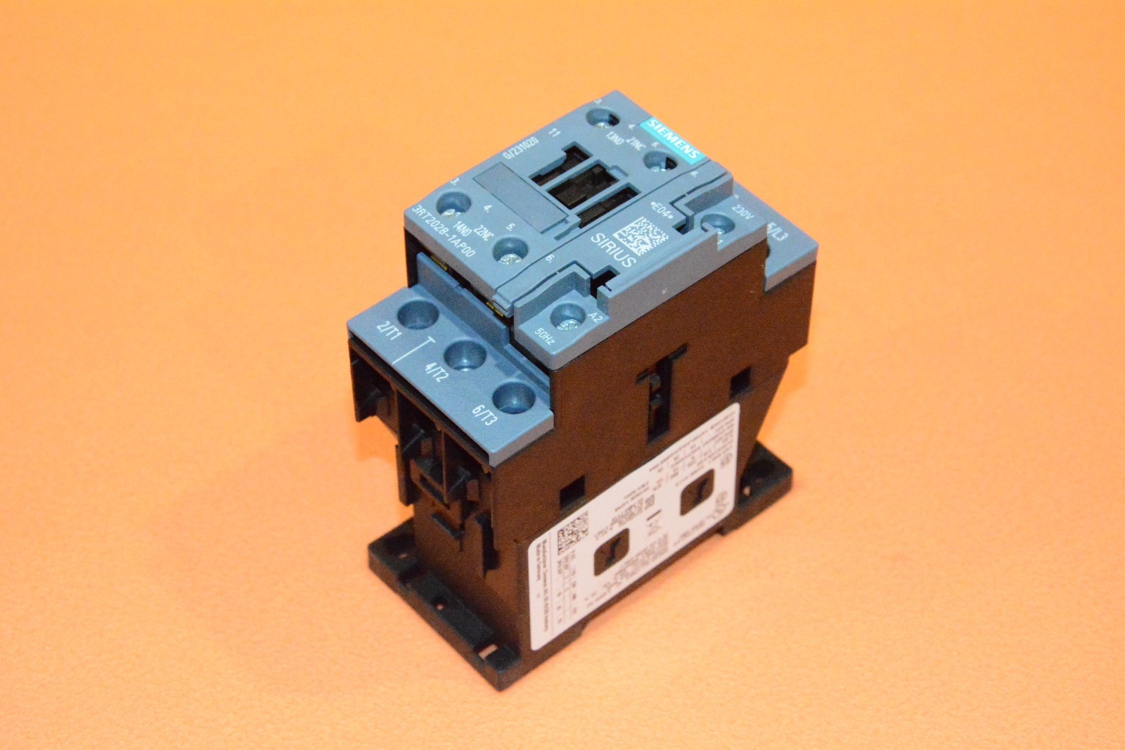 Siemens 3RT2028-1AP00 Contactor Contactor