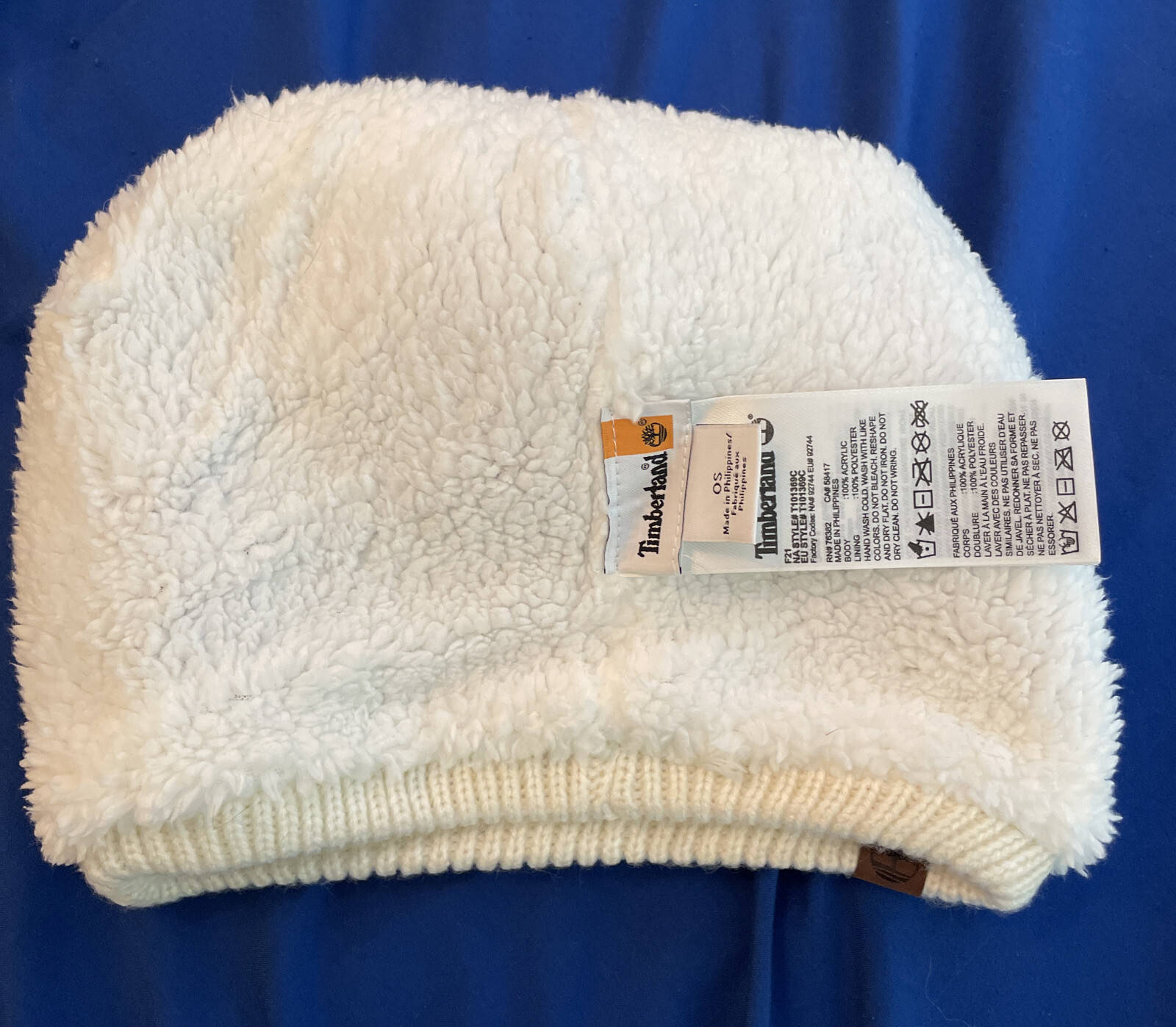 NWT Women’s TIMBERLINE Snowflake Fleece Lined Pom Pom Beanie OSFM