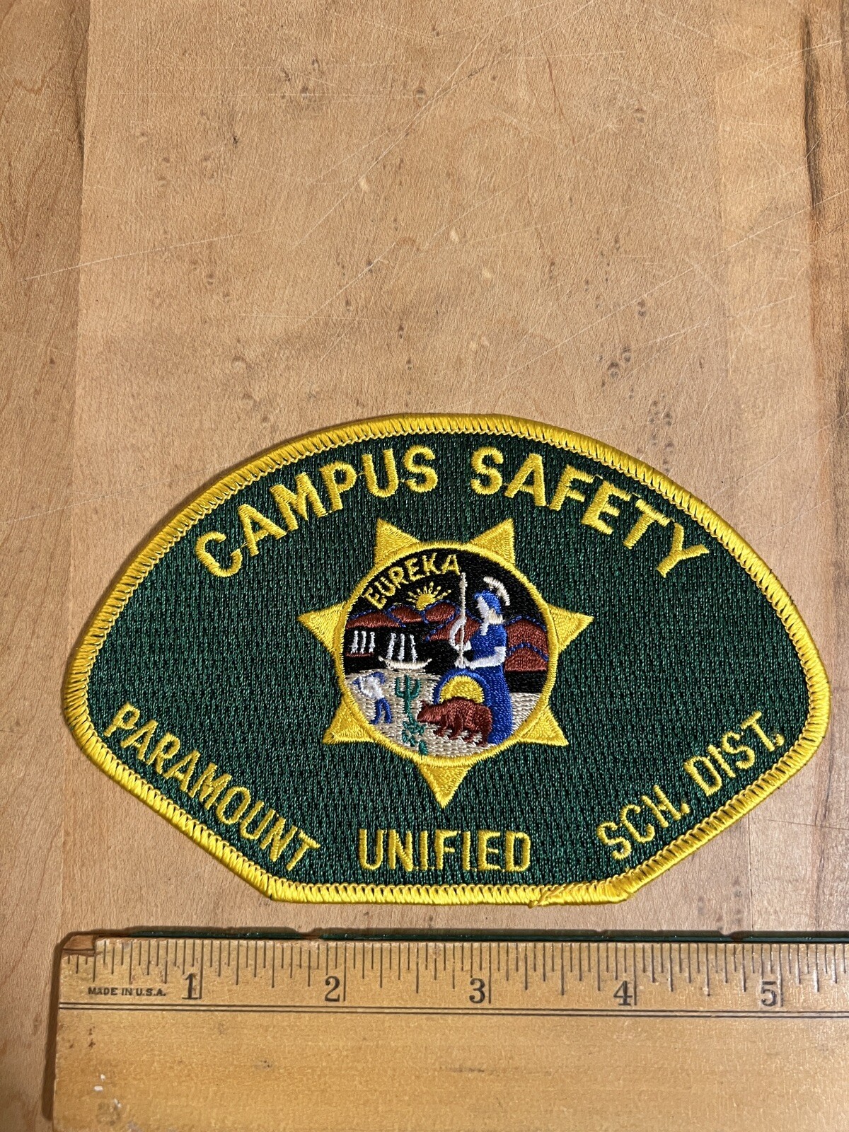 PARAMOUNT UNIFIED SCHOOL DISTRICT, CALIFORNIA CAMPUS SAFETY (POLICE) PATCH CA