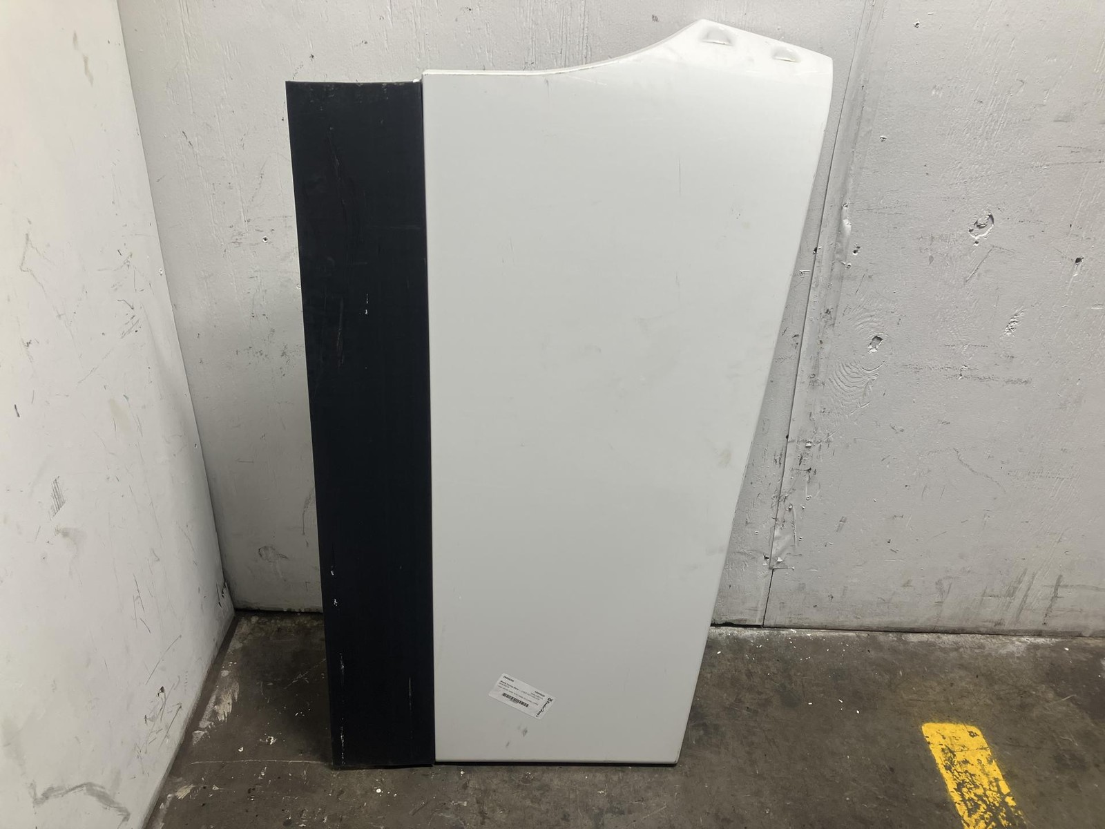 2012-2027 Freightliner CASCADIA WHITE Right UPPER Side Fairing/Cab Extender Used