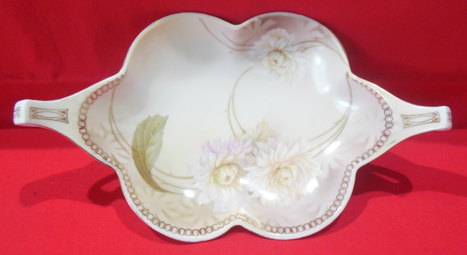 RS Reinhold Schlegelmilch Germany White Chrysanthemum Bonbon Dish Handled