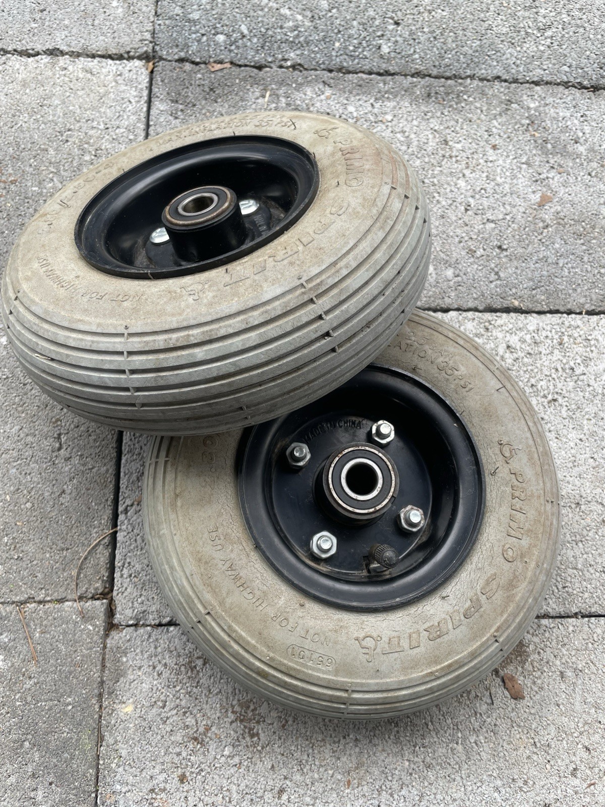 Jazzy 1170 Rear Caster Wheels Pneumatic 2.80/2.50-4 Rare