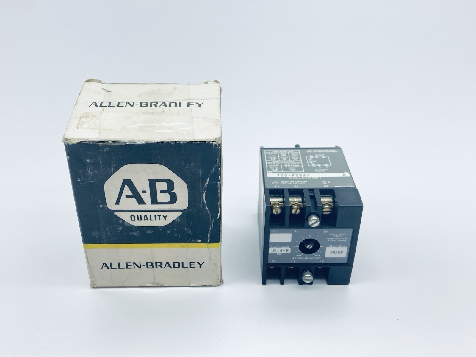 ALLEN BRADLEY 700-PSBA1 Solid State Relay 0.4-8-Sec 110/120VAC 50/60Hz Ser. A