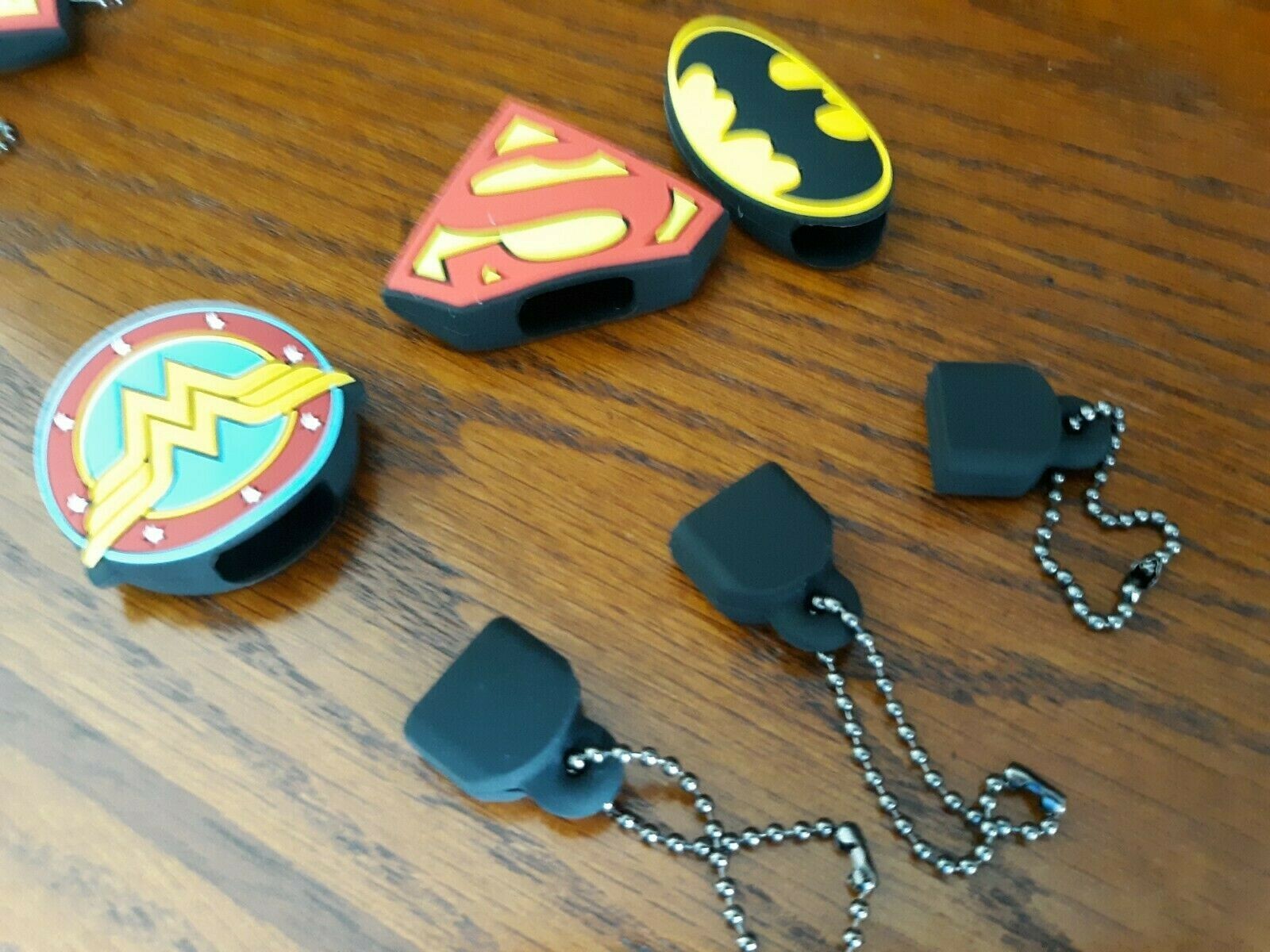 NO USB FLASHDRIVES JUST 9 EMPTY CASES--Emtec DC Comics 3D Keychains! CASES ONLY!