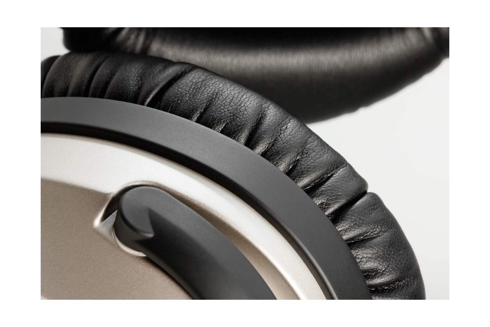 Lightspeed Aviation Premium Ear Seals- Zulu, Sierra, Zulu.2, Zulu PFX (pair)