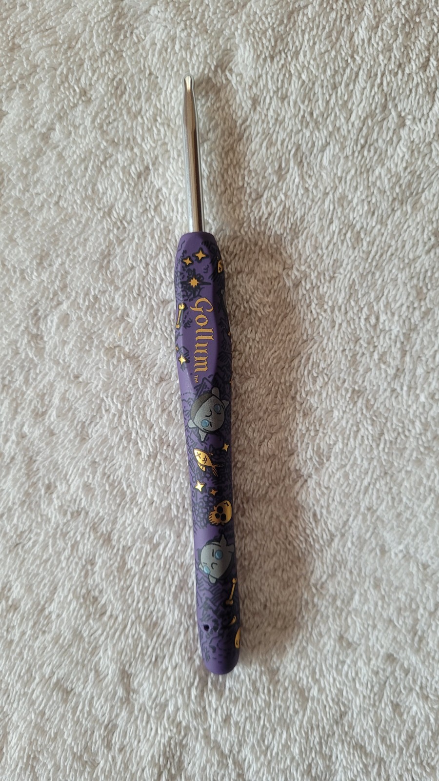 Preowned Lord of the Rings Gollum Wooble Ergonomic Crochet Hook