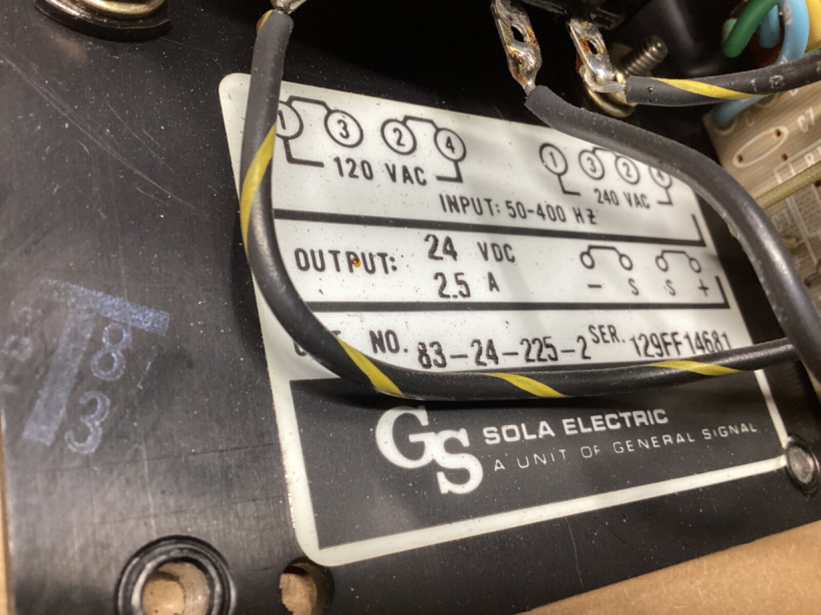 Sola Power Supply 83-24-225-2 24 VDC 2.5A #100A90PR2