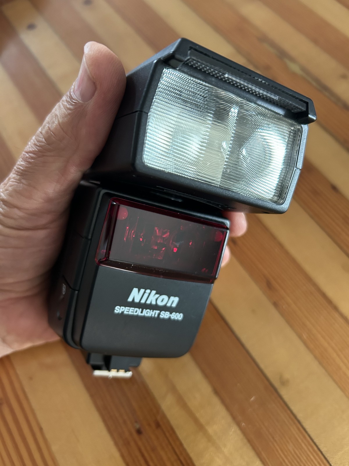 Nikon Speedlight SB-600 Shoe Mount Flash -Never Used!