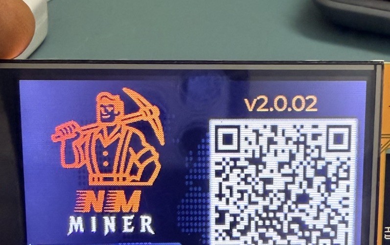 Bitcoin Miner ESP32 Development Board with 2.8" Touch Screen