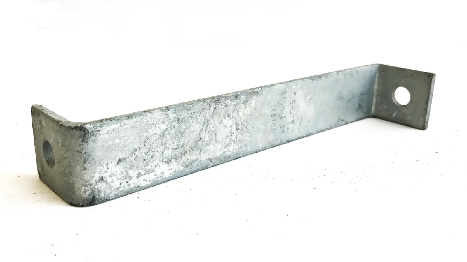 Cooper B-Line Galvanized Zee Support B407-9-5-8HDG NOS