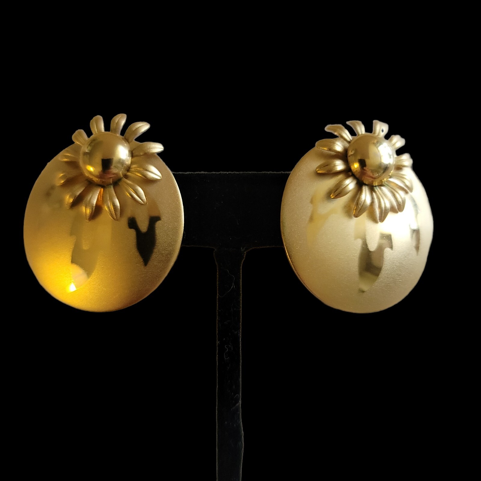 Vintage 50's Flower Gold Tone Earrings Pierced Mid-Century