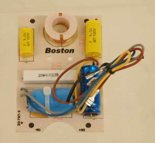 NEW - Pair of 2 way Boston Acoustics Cross-Overs