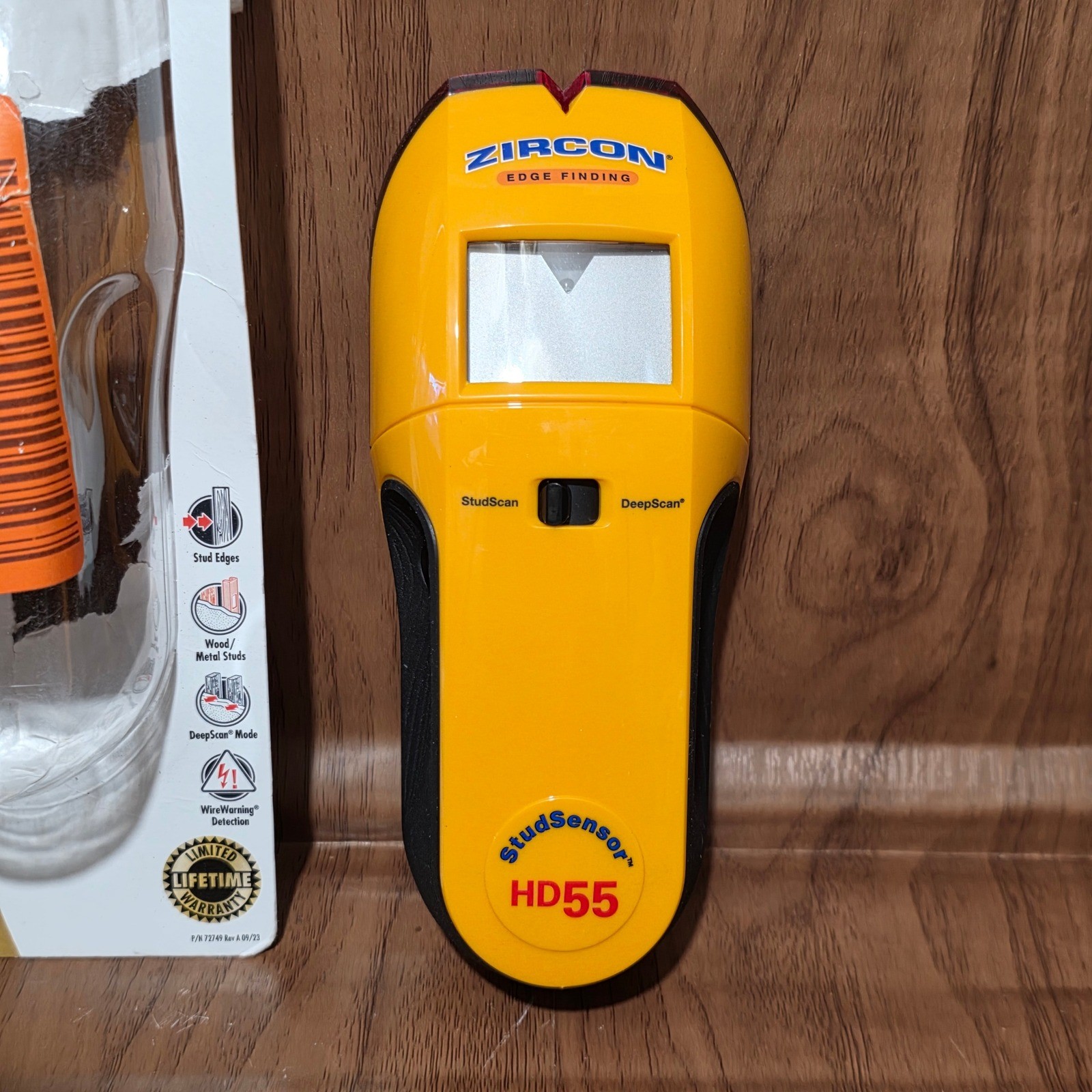 Zircon StudSensor HD55 Stud Finder with DeepScan Mode and WireWarning Yellow