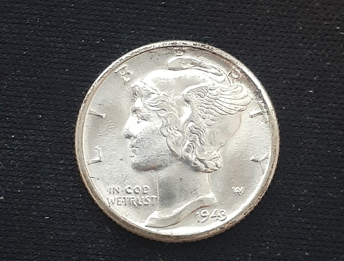 1943 D   MERCURY DIME  UNCIRCULATED