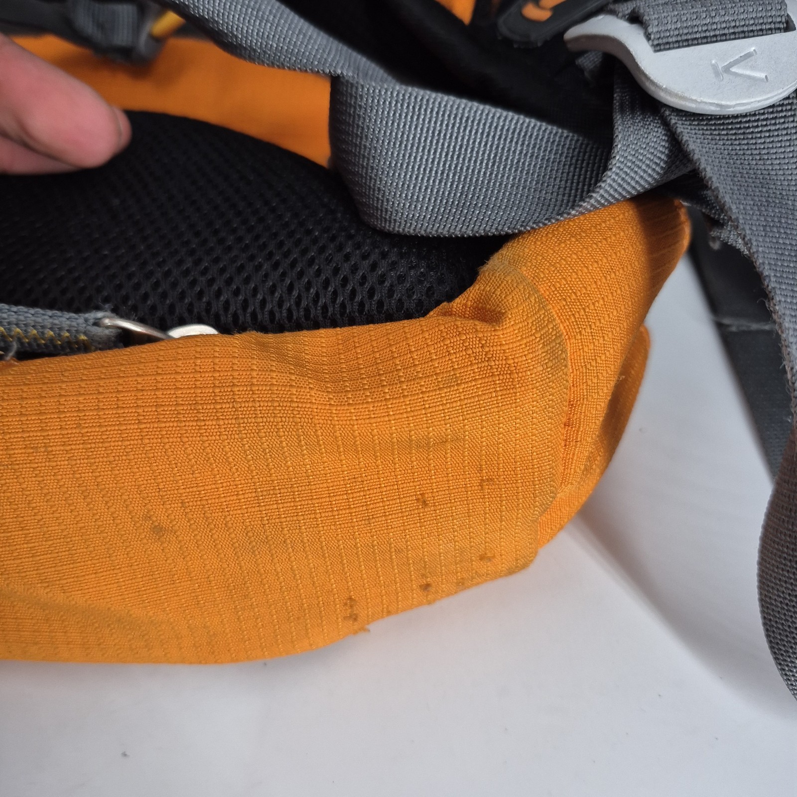 KEEN Backpack Hybrid Transport Orange Shoulder Hiking Backpack