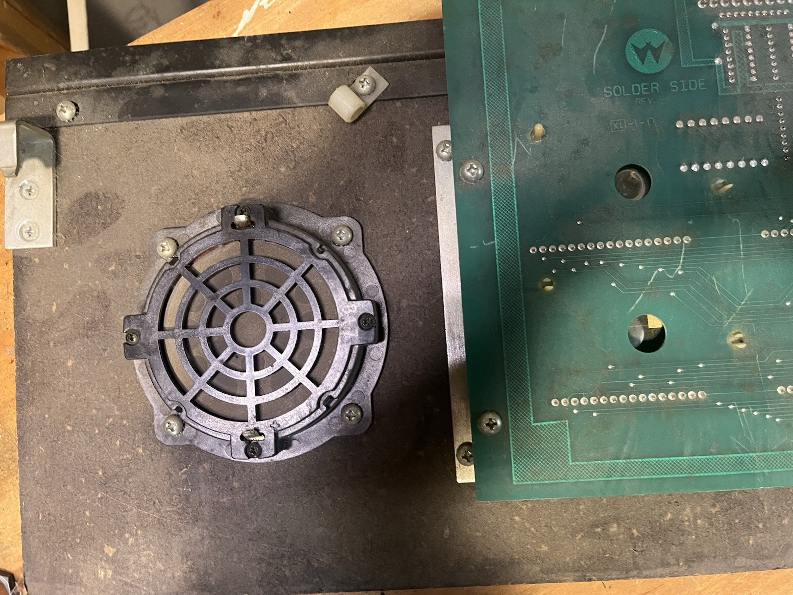 Williams Pinball Display Board With Mounting And Speakers