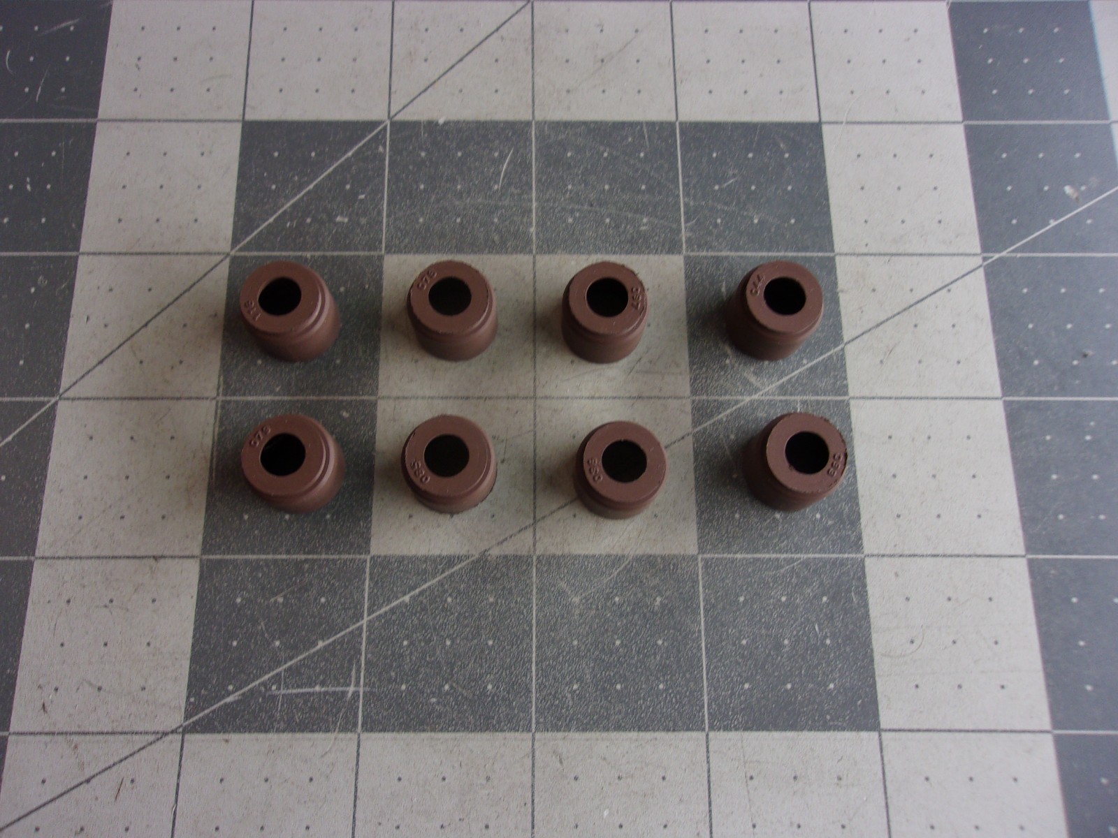 SBI 122-1475 (8) Valve Stem Seals Perkins 700 Series 704.26 704.30 704.3T