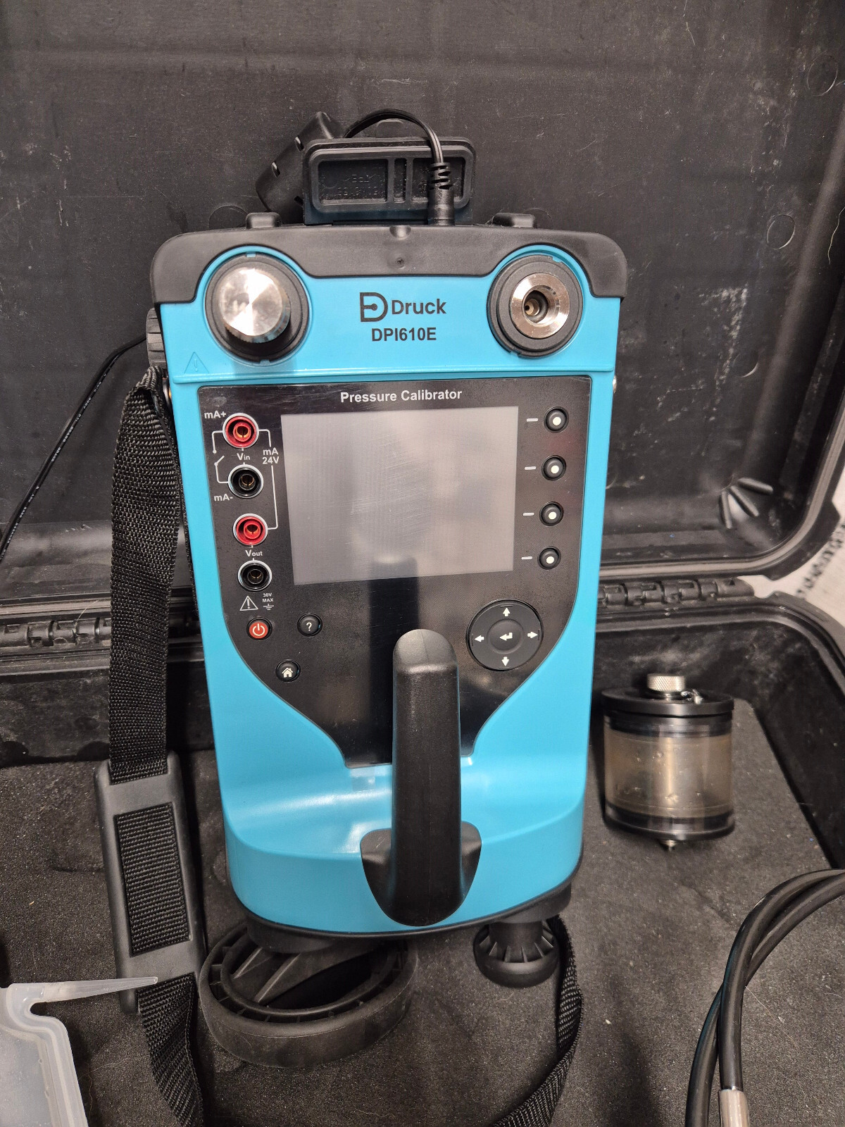 DRUCK DPI610E Pressure Calibrator