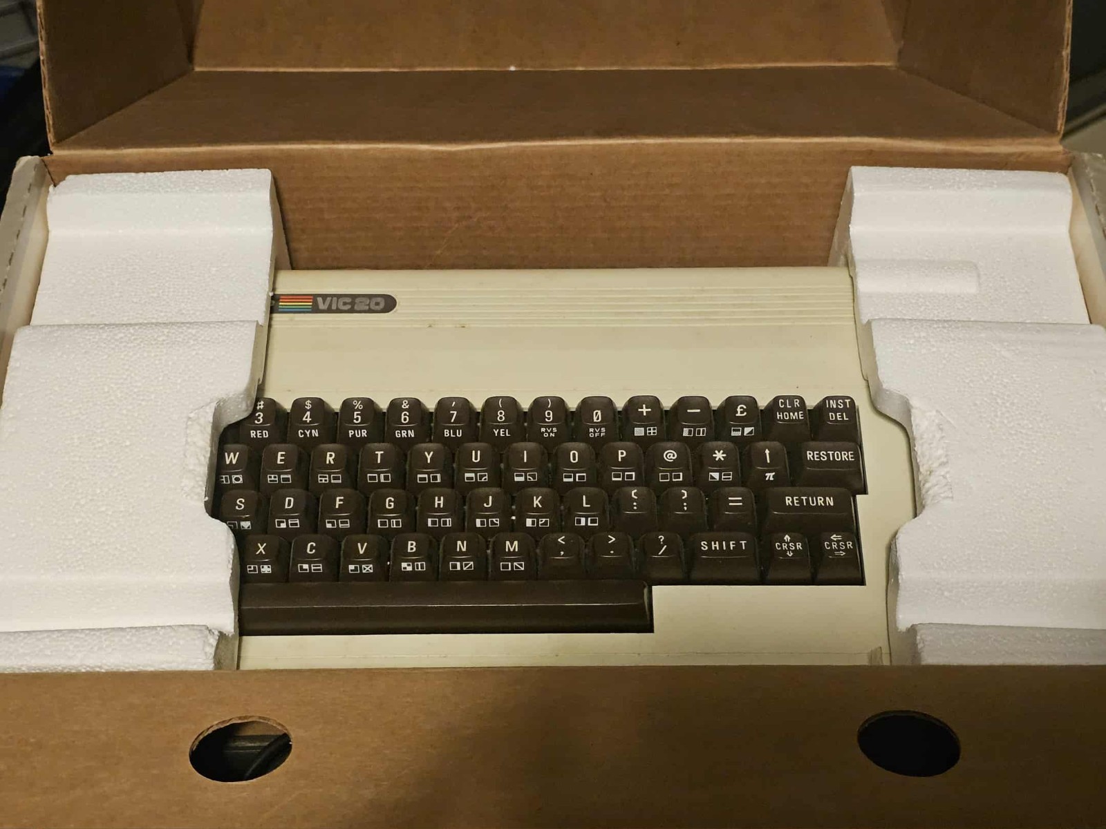 Retro 2x Lot Commodore VIC-20 Computer With Original Box Power Supply & Cables