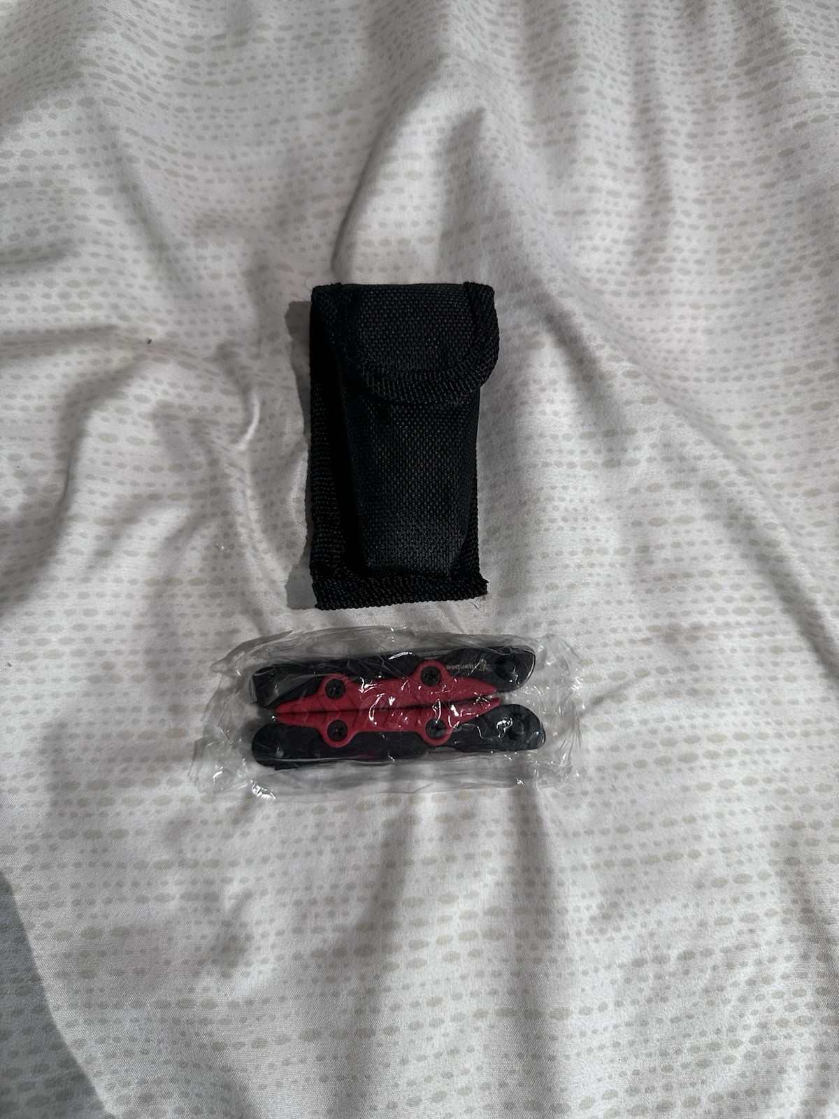 Really small 9 In 1 Multi Tool Pliers with Belt Pouch New