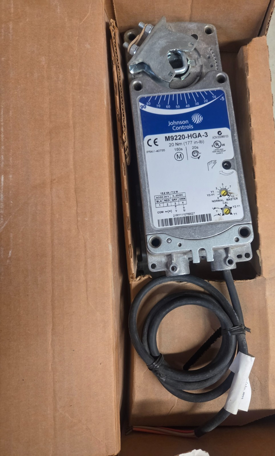 Johnson Controls M9220-HGA-3 24V Spring Return Damper Actuator New Open Box