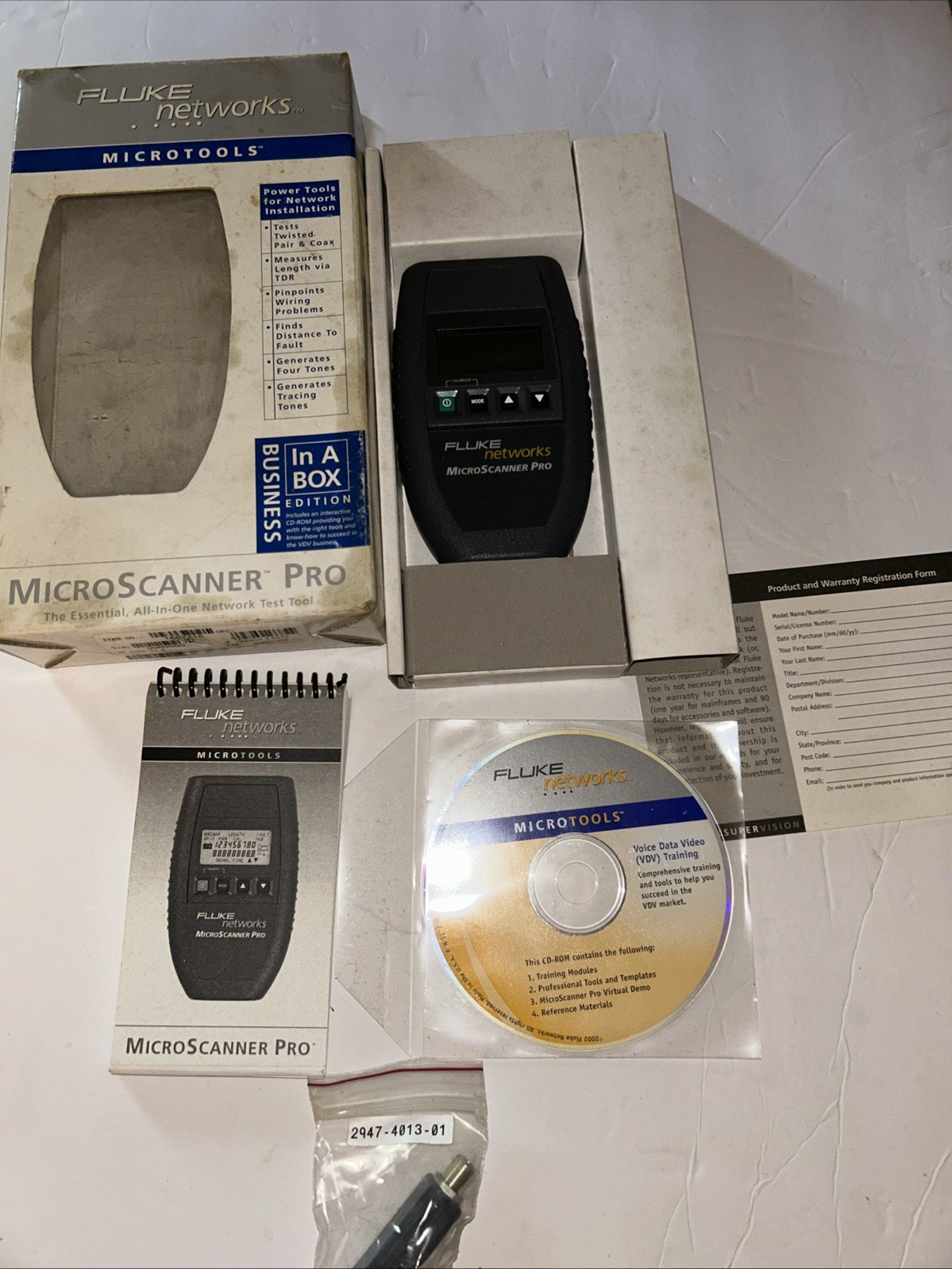 Fluke Networks MicroScanner Pro w/ Wiremap Adapter, Manual & Cd 2947-4011-01