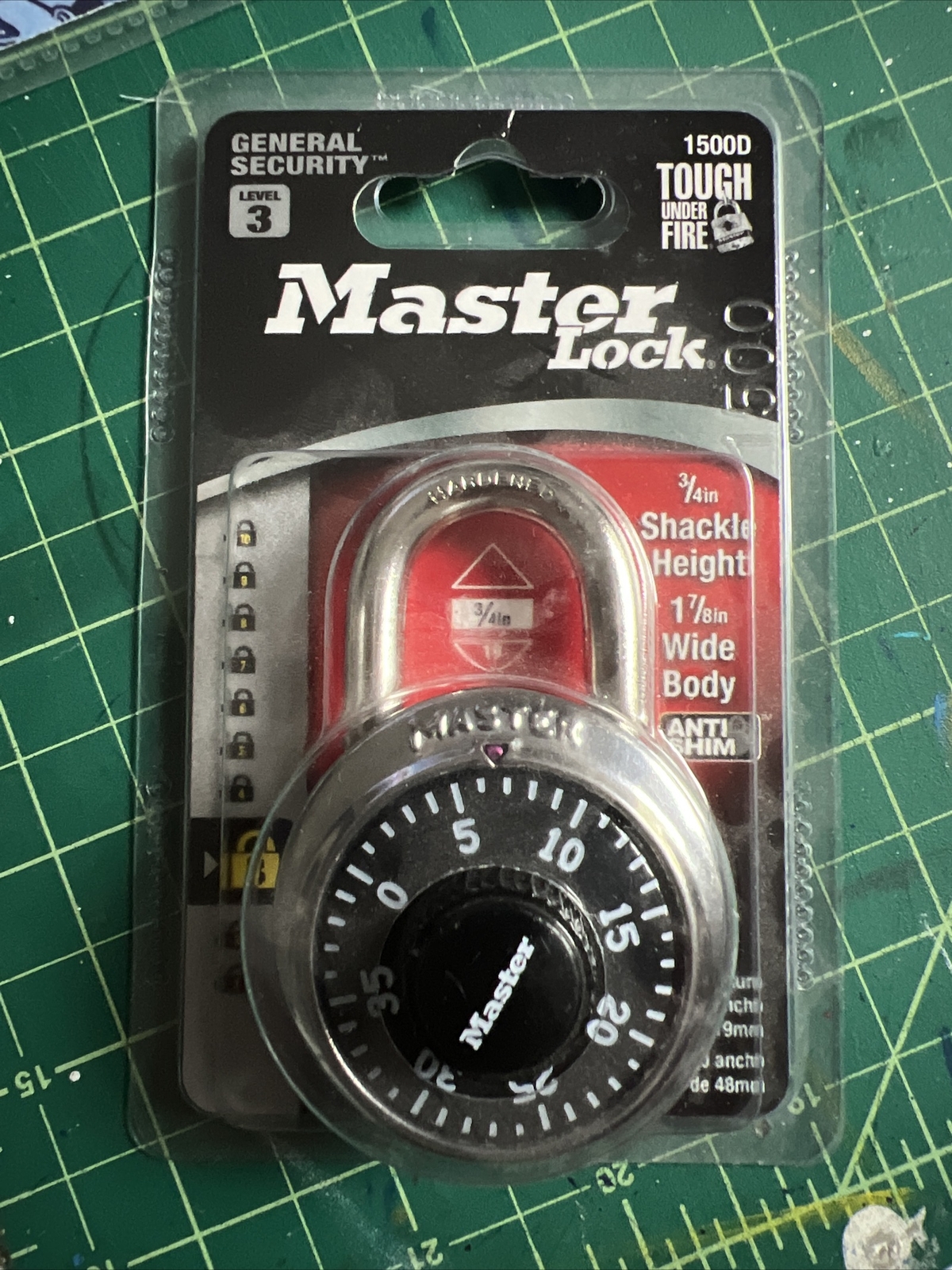 1 Pack NEW MASTER LOCK Padlock 1500D Preset Combination Lock. Anti-Shim Level3