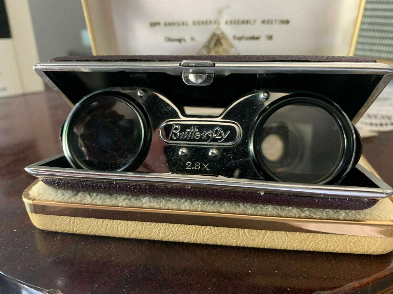 RARE1958 Vintage Butterfly 2.8x Coated Lens Opera Glasses Telephone Pioneers