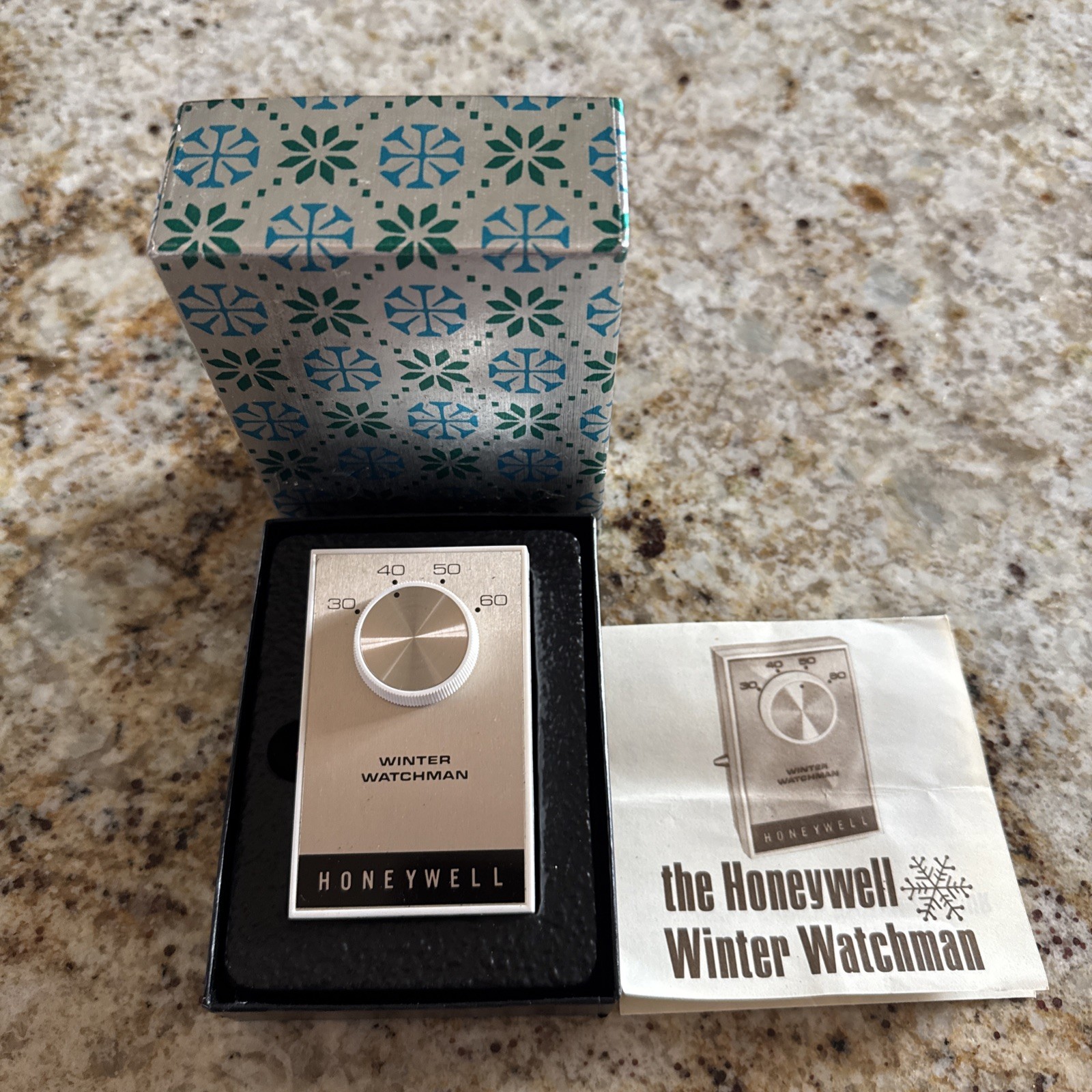Vintage Honeywell Winter Watchman Single Lamp Thermostat Auto Shut Off S483B1002