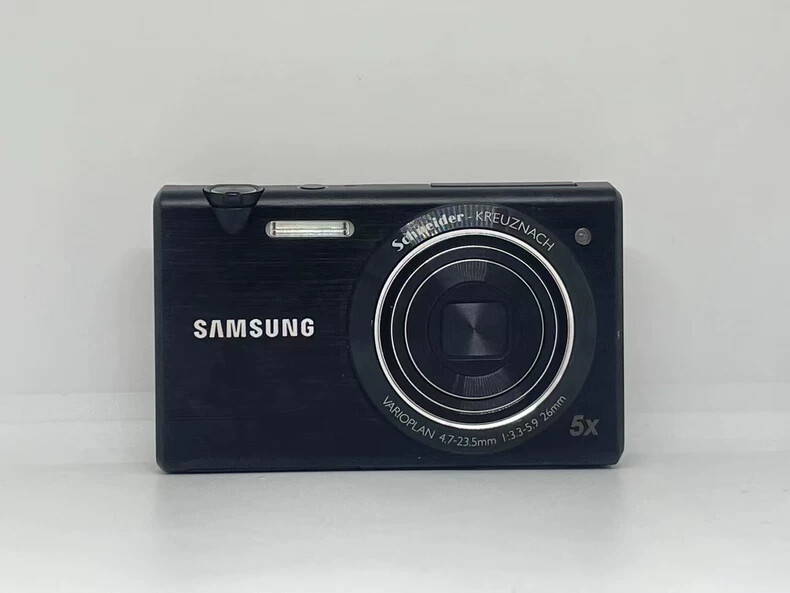Samsung MV800 Flip-out Touch Screen Vlog Compact Digital Camera 16MP