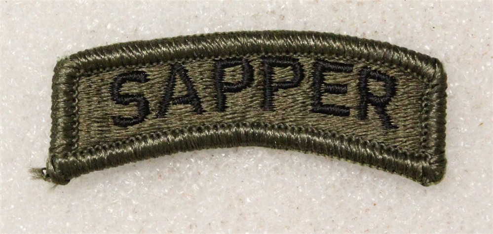 Army patch 5014: "SAPPER" tab - subdued w/merrowed edge