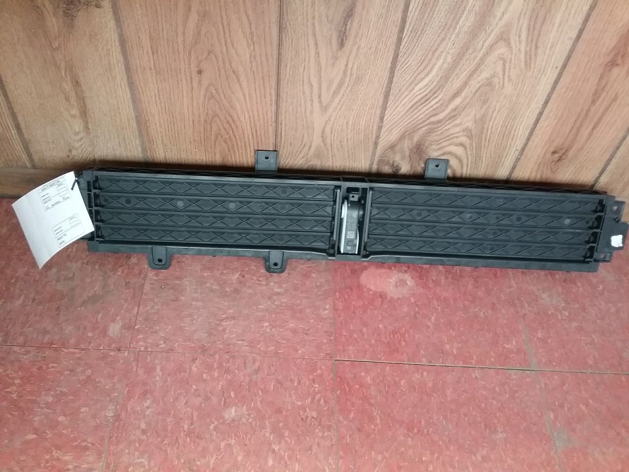 TRAVERSE  2019 Air Shutter 1055801