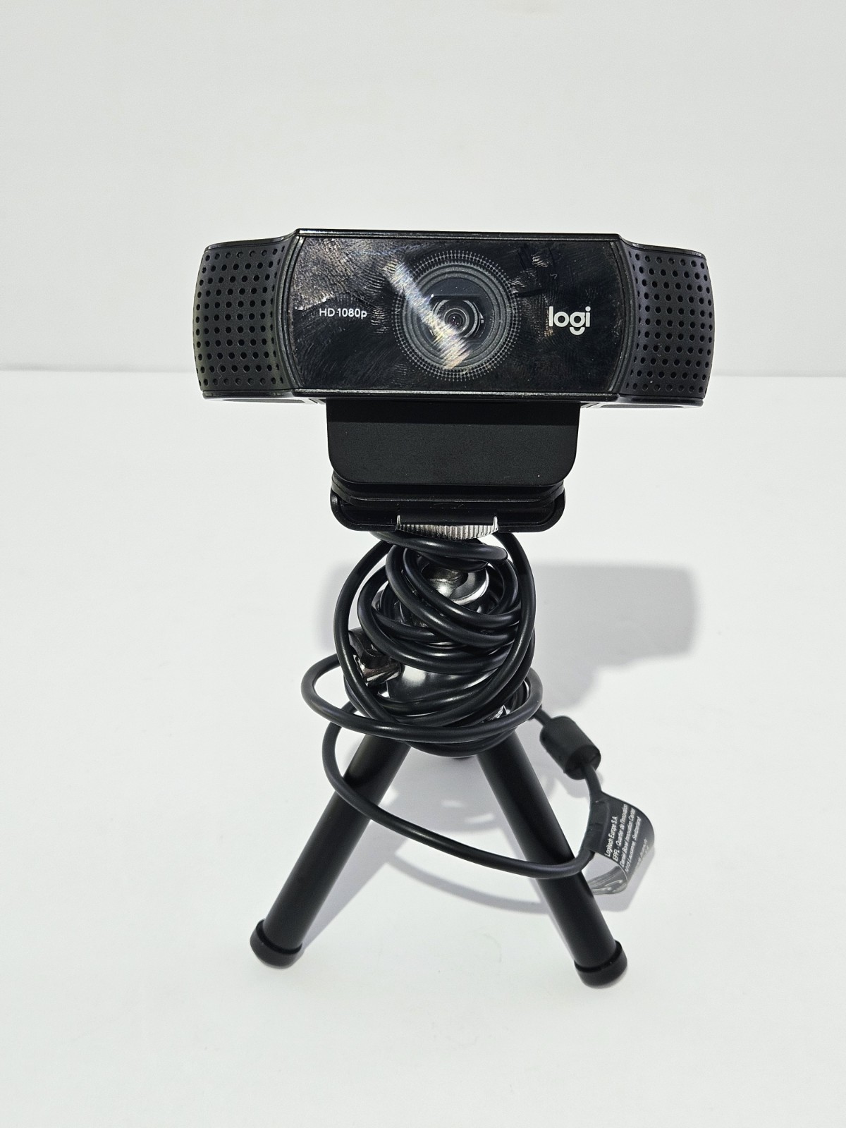 Logitech HD 1080p logi Webcam V-U0028 USB Computer With Tripod Web Cam