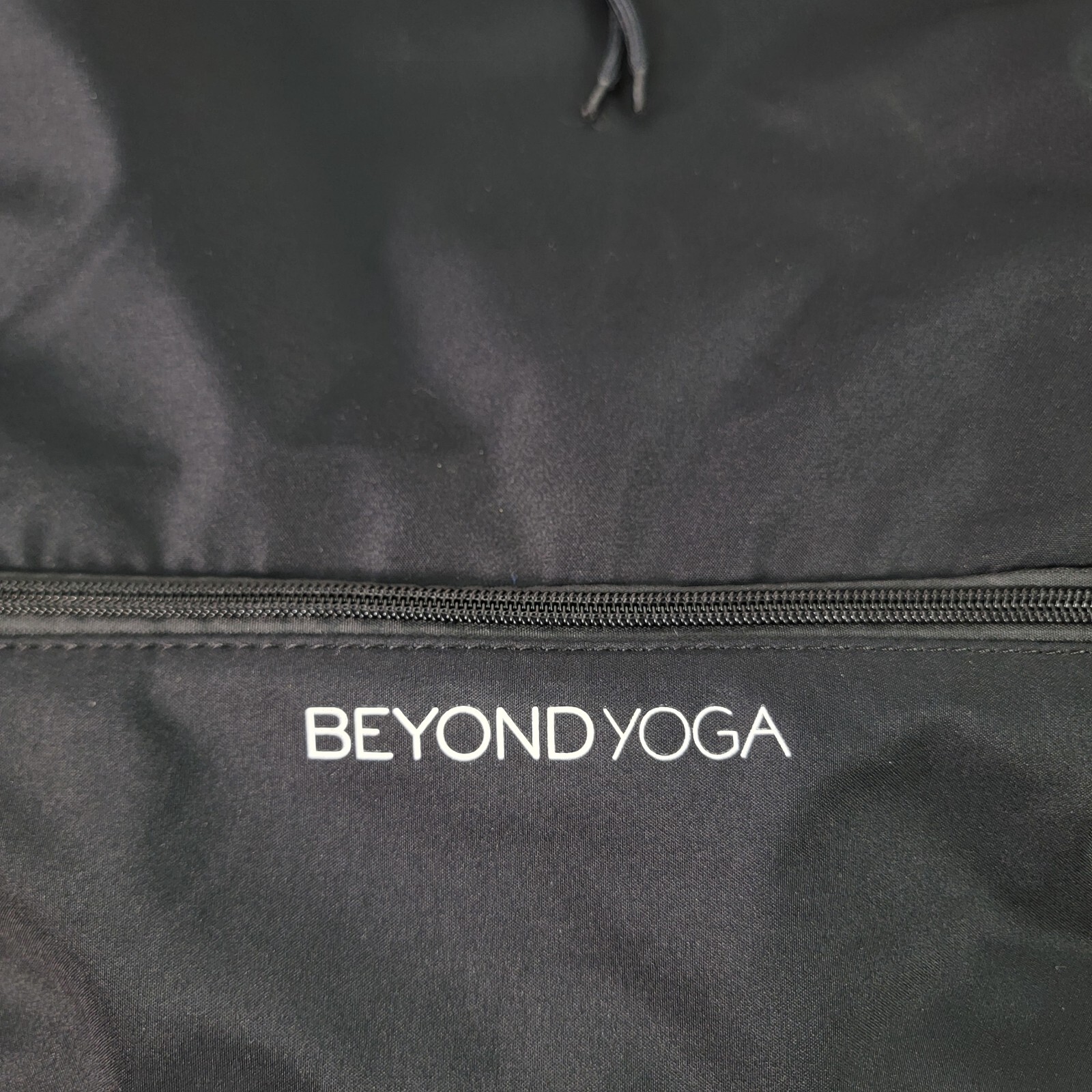 Beyond Yoga Black Convertible Gym Bag Zippered Compartment Drawstring