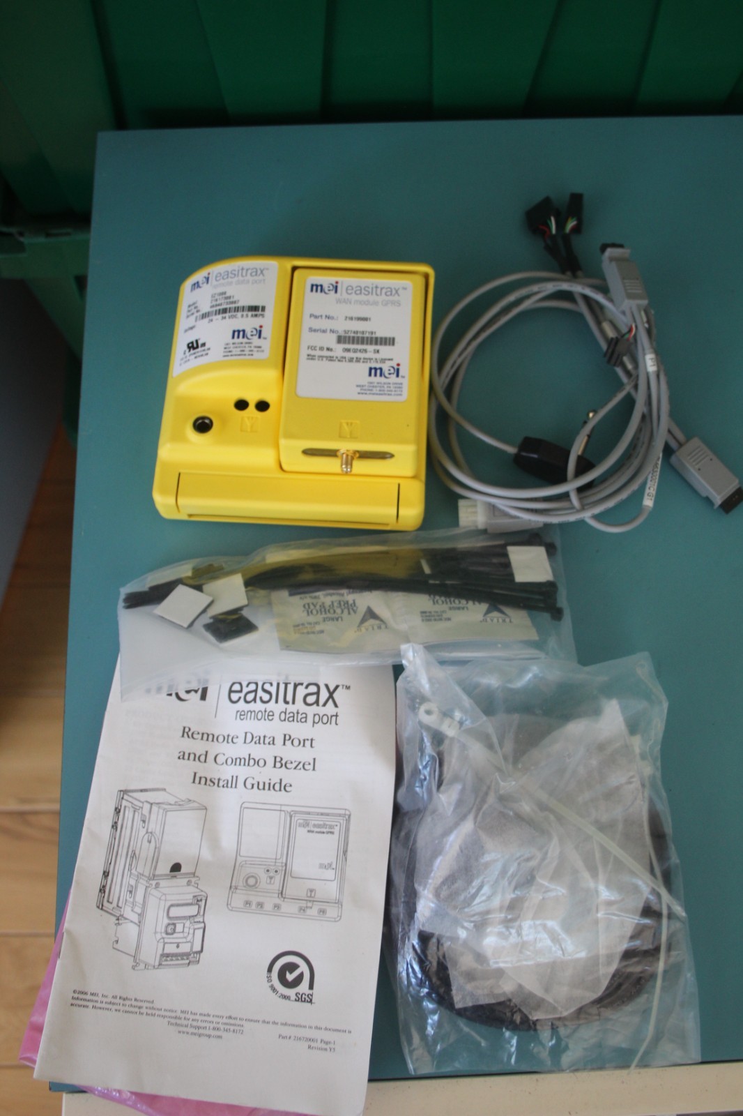 MEI 216173001 Easitrax remote data port EZ1000 + 21619900 WAN module GPRS NEW