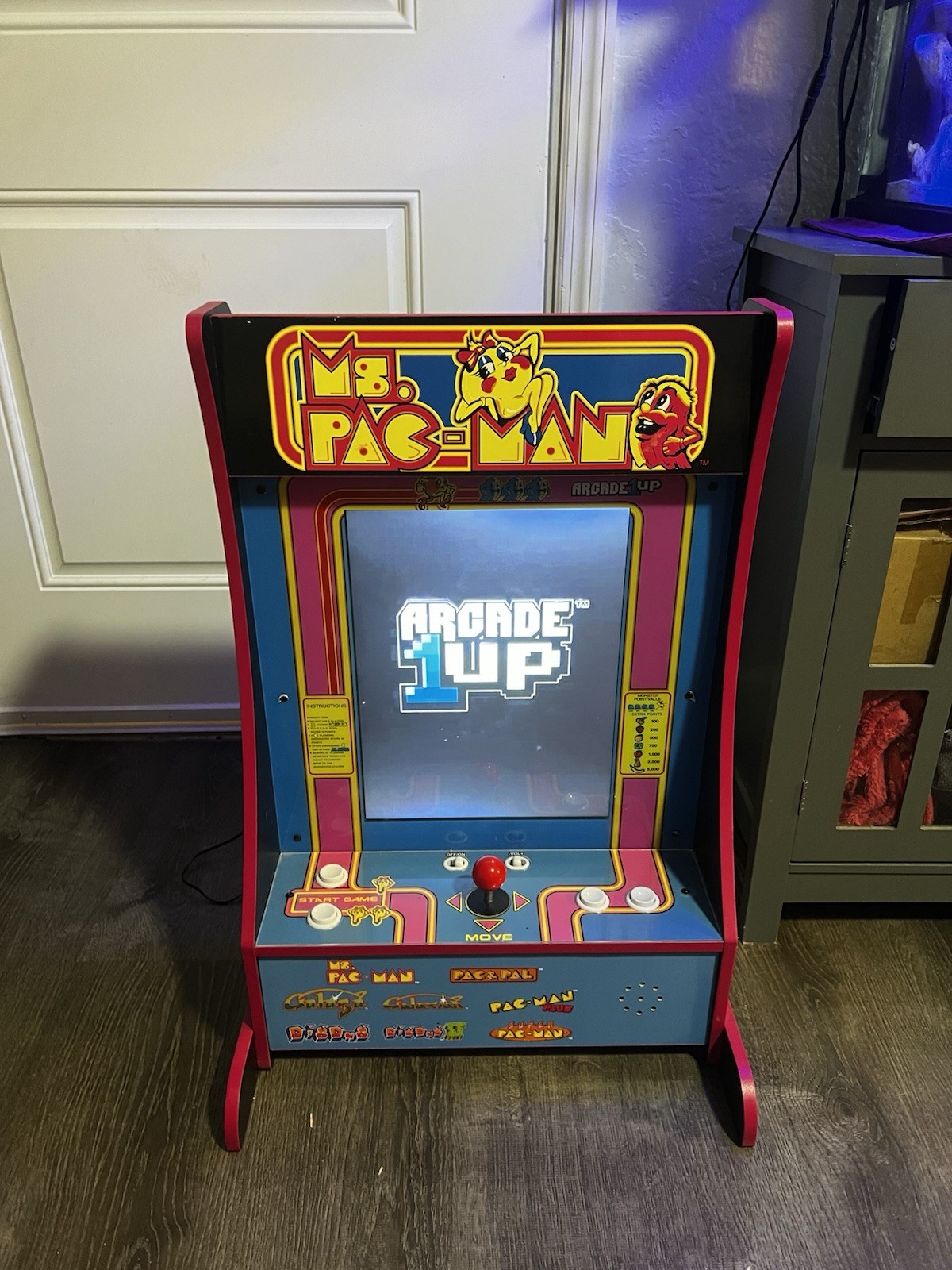 Arcade1up Ms. Pac-Man Arcade Machine Reproduction