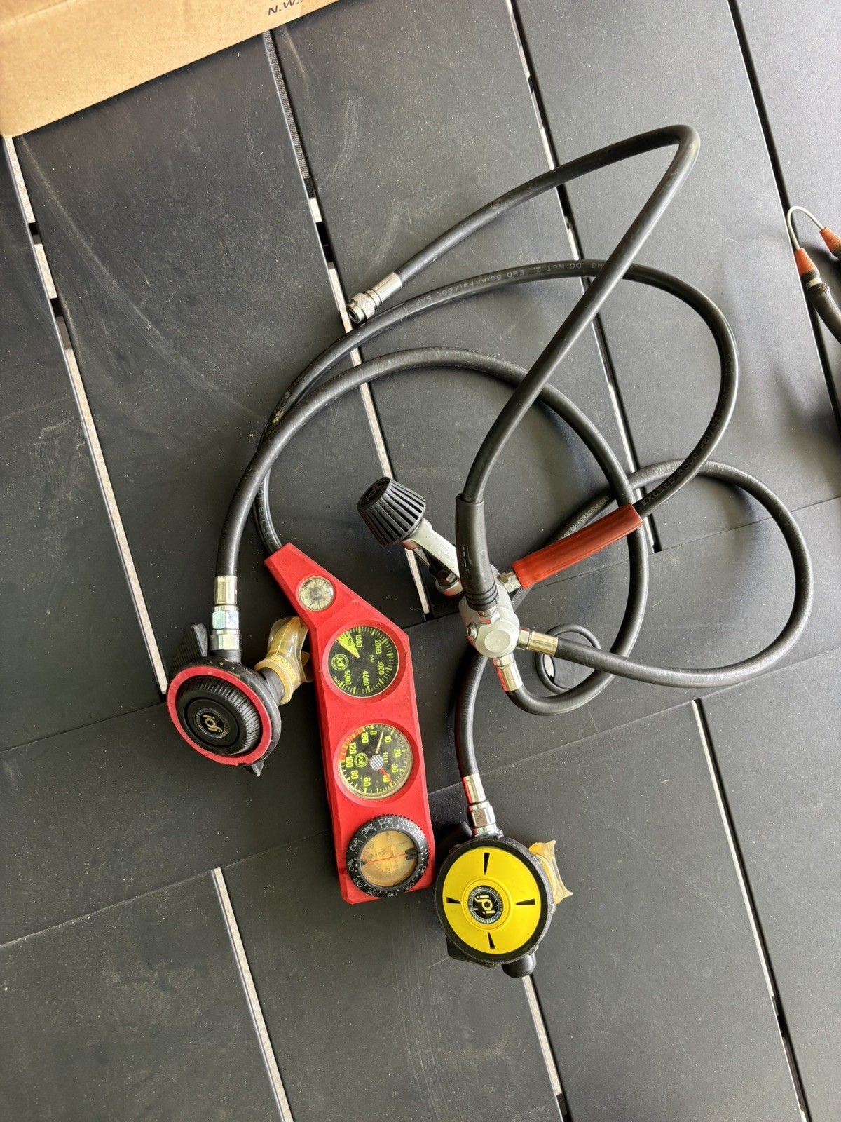 International Divers idI Scuba Regulator