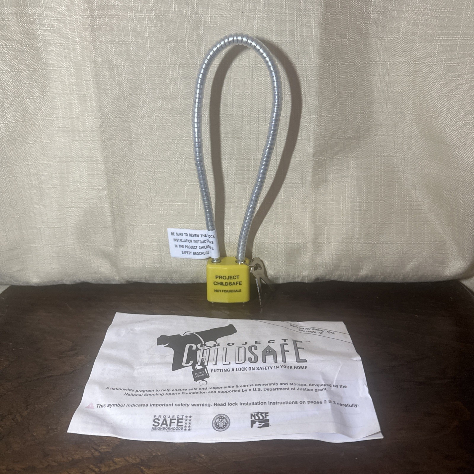 Firearm Gun Lock Cable Project Childsafe With 2 Keys NEW