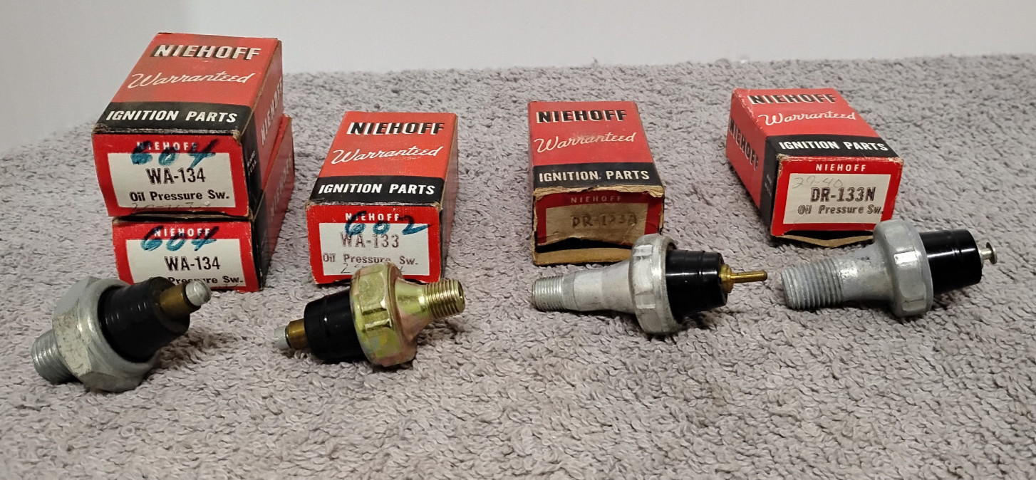 5 ASST. NIEHOFF WA-133 / WA-134 / DR-133N OIL PRESSURE SWITCH. ( 00 )