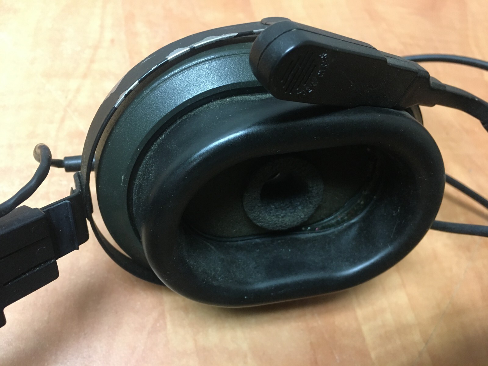 TELEX ProAir 2000E Aviation Headset with Microphone READ