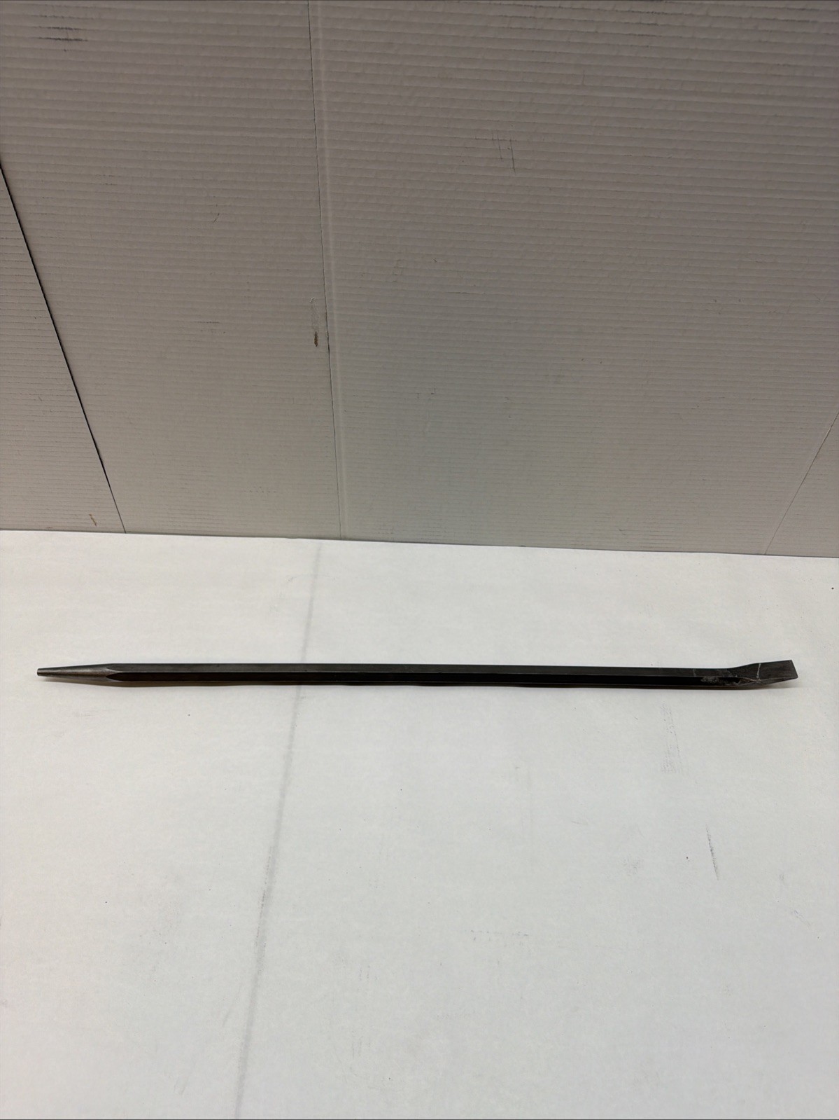 Mayhew Pro™ Line-Up Pry Bar, 7/8" Dia x 36” 478