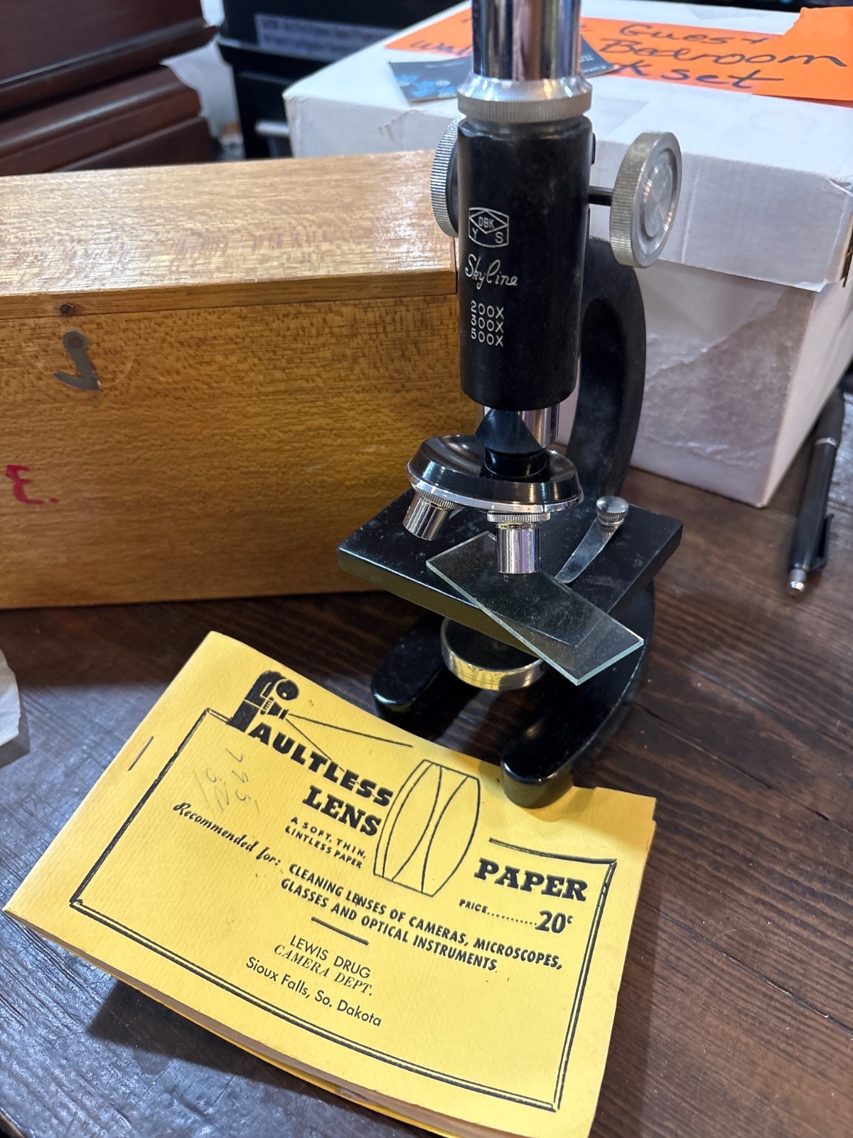 SKYLINE MICROSCOPE - Vintage 200 X, 300 X, 500 X, Wood Box and lens paper