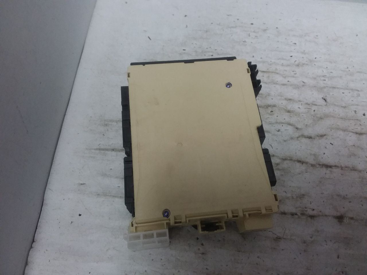 Multiplex Network Body Control Module Fits 23 HIGHLANDER 89221-0E571